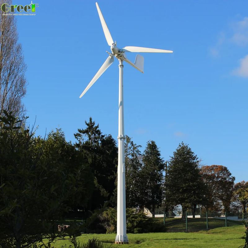 20KW / 30KW पिच कंट्रोल विंड टरबाइन वेरिएबल पिच टेक्नोलॉजी 30% उच्च बिजली उत्पादन कम स्टार्ट विंड स्पीड 2.5m/s