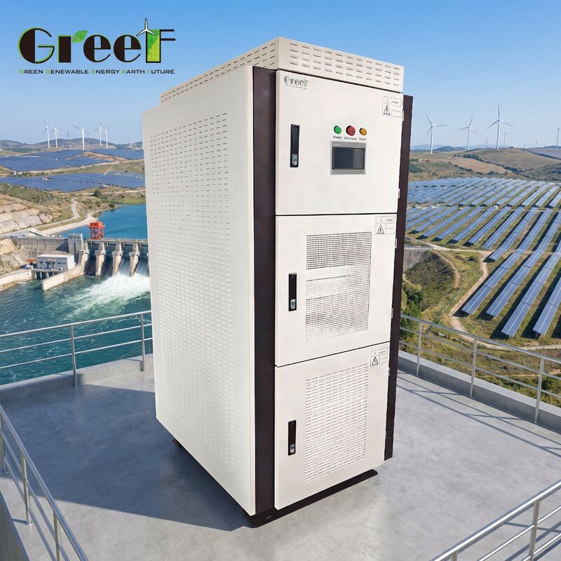 95% अधिकतम दक्षता और एलसीडी टच स्क्रीन डिस्प्ले के साथ आईपी20 सुरक्षा रेटेड जनरेटर हाइब्रिड कन्वर्टर