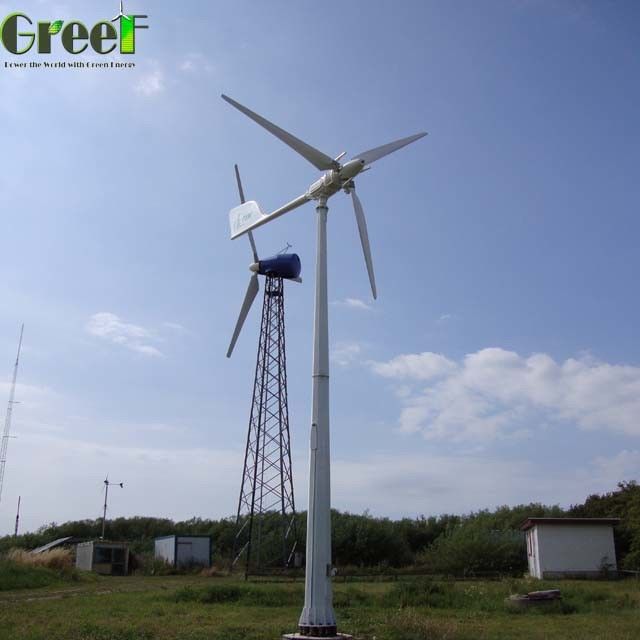 पर्यावरण के अनुकूल ऊर्जा प्रणाली के लिए घर LiFePO4 बैटरी के साथ SWT 5kw 10kw पिच नियंत्रण पवन टरबाइन